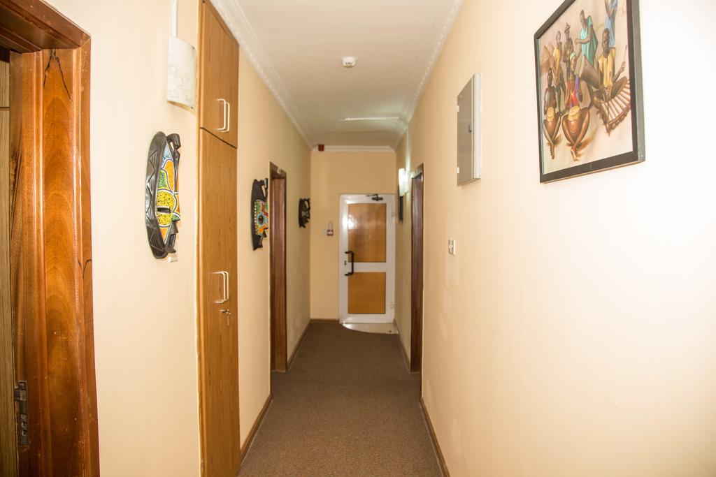 Alma House Hotel Акра Екстериор снимка