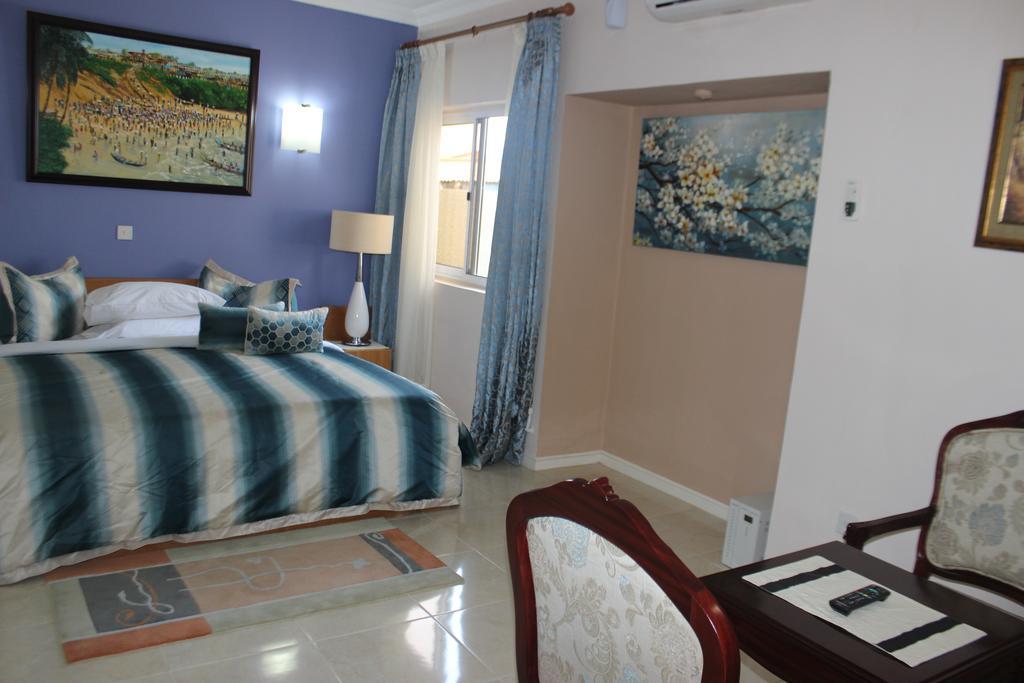 Alma House Hotel Акра Екстериор снимка