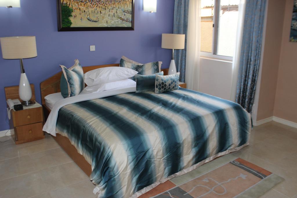 Alma House Hotel Акра Екстериор снимка