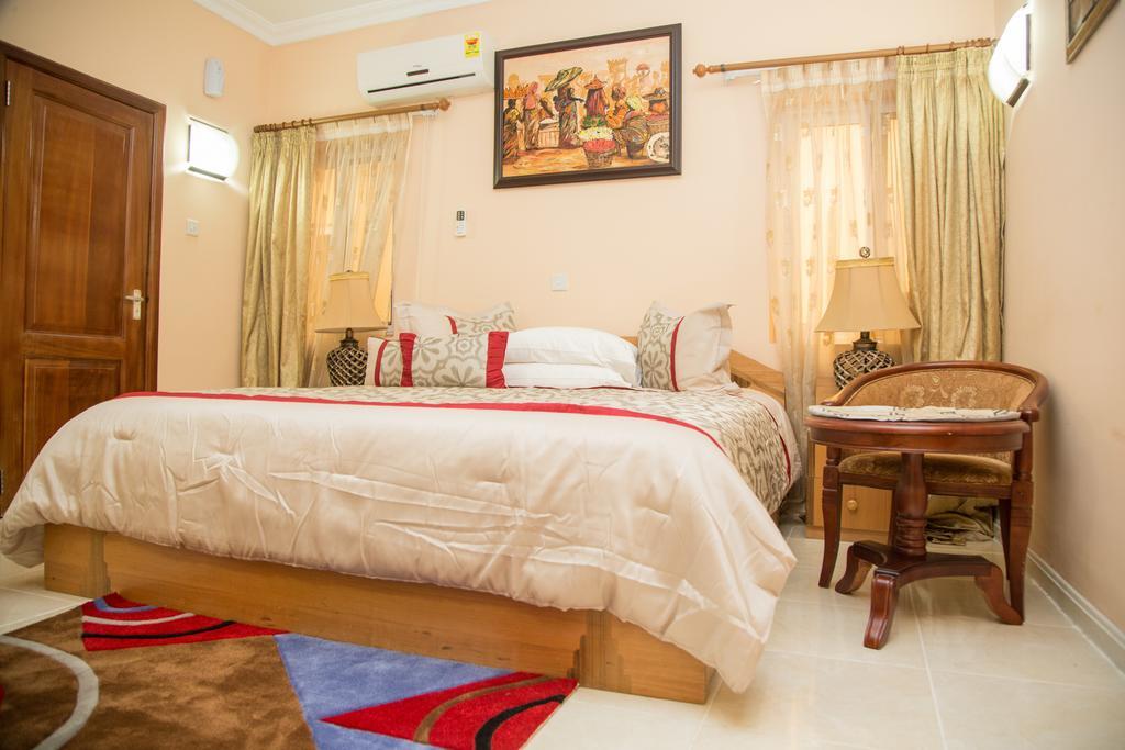 Alma House Hotel Акра Екстериор снимка
