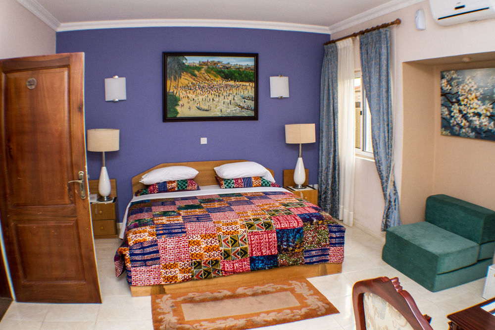 Alma House Hotel Акра Екстериор снимка