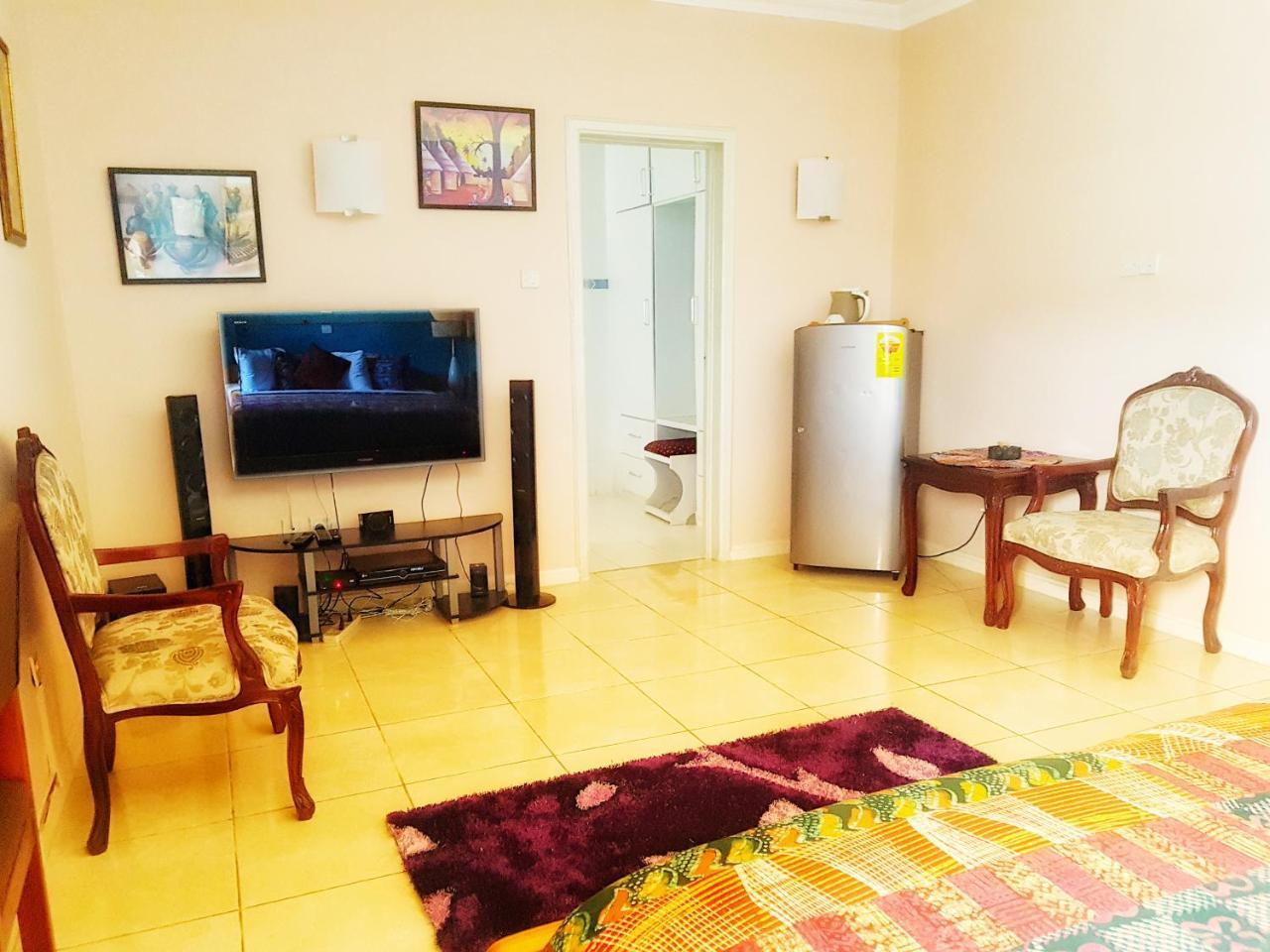 Alma House Hotel Акра Екстериор снимка